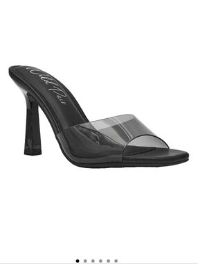 Black Women's Heeled Sandals - Classic Black